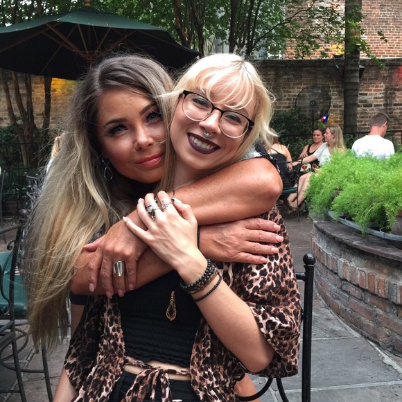 Meet your Posher, Robin - Picture 8 of 8